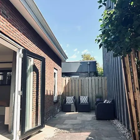 The Bank'S Lodge: Moderne Studio Met Privacy * Limmen
